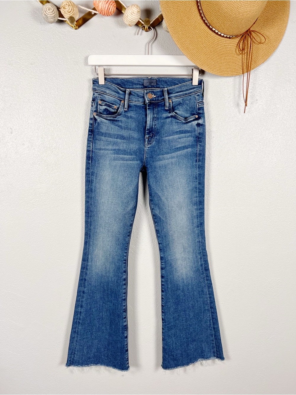 Mother The Weekender Fray Jeans in Hop On Hop Off Mid-Rise Ankle Size 25 - Picture 11 of 12